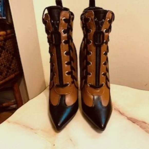 AZALEA WANG Inherit The Crown Lace Up Boots - Picture 1 of 13